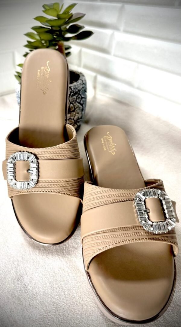 Elegant Ladies Sandals with Crystal Buckle Detail – Perfect for Any Occasion - Image 7