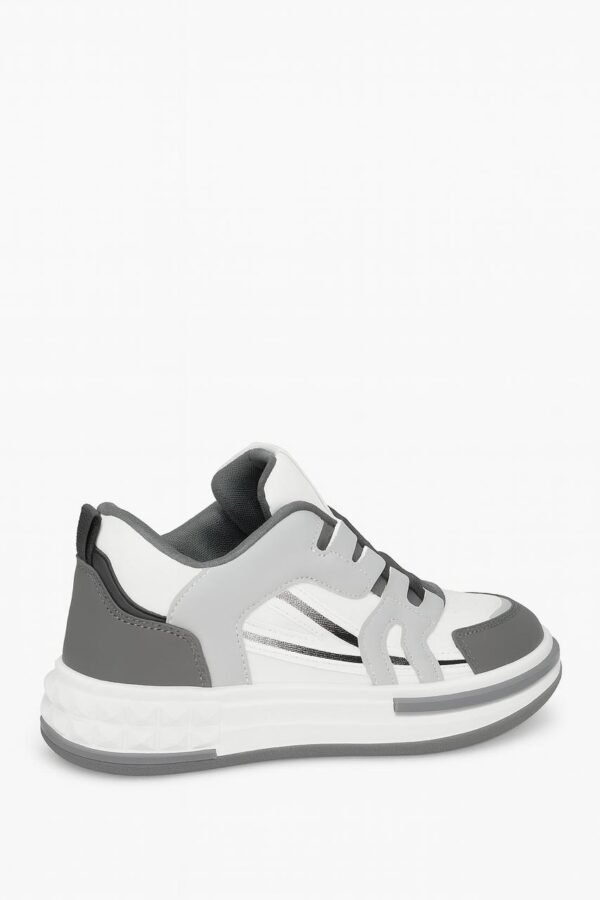 Stylish Ladies Sports Sneakers with Modern Design - Image 8