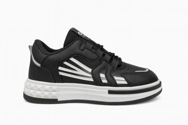 Stylish Ladies Sports Sneakers with Modern Design - Image 17