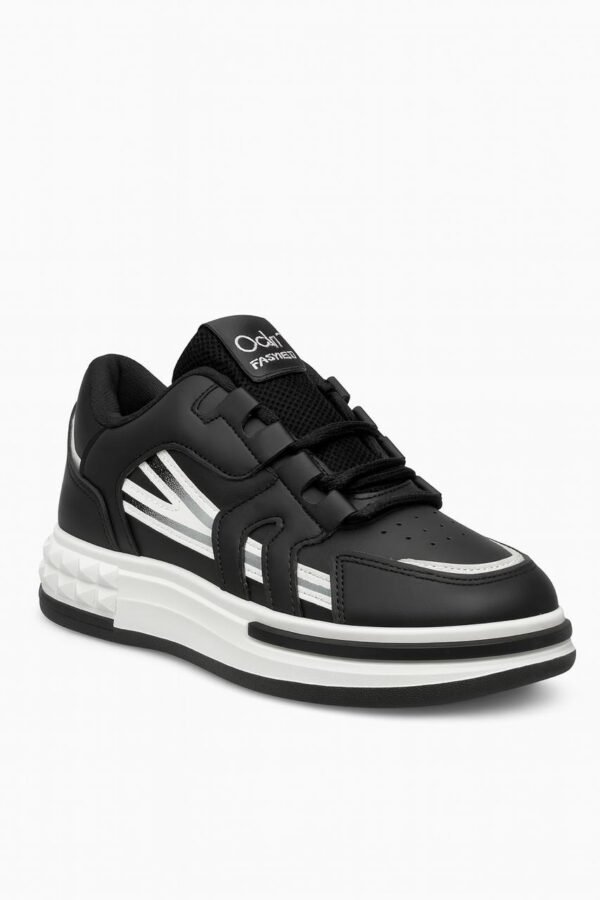 Stylish Ladies Sports Sneakers with Modern Design - Image 15