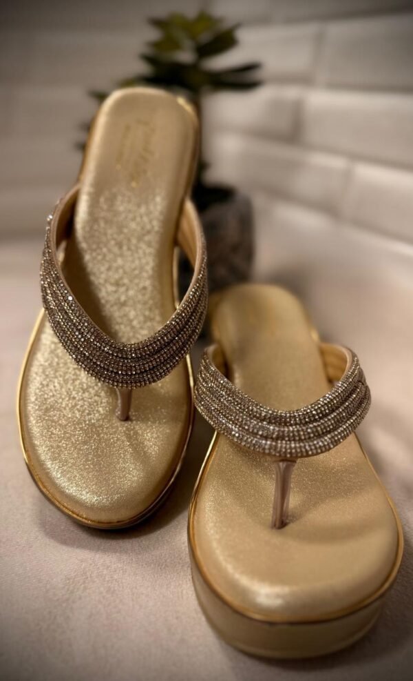 Elegant Ladies Sandals with Crystal-Embellished Strap – Stylish and Comfortable - Image 9